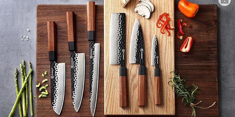 Behind the Blades: How Kitchen Knife Manufacturers Ensure Quality and Performance