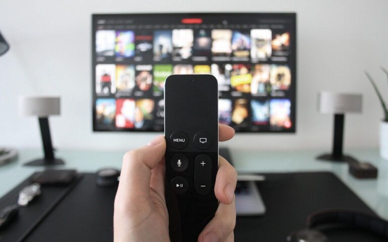 What is an IPTV Subscription and Why It’s Trending in 2025