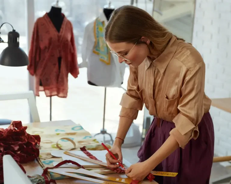 Tomorrow’s Fashion Icons: Rising Designers Driving the Next Big Trends