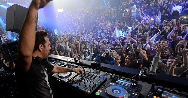 How to Find Affordable and Talented Event DJs Las Vegas