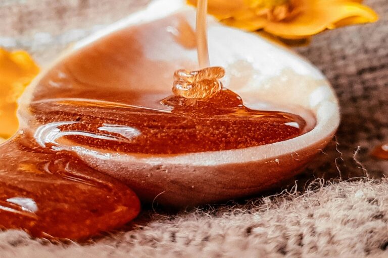 12 Delicious Recipes That Taste Better With Natural Honey