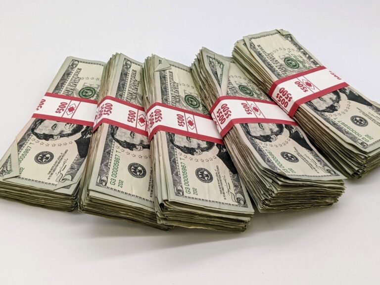 How to Find Real Looking Money for Sale That Looks Authentic