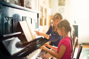 10 Common Mistakes in Basic Piano Lessons and How to Avoid Them