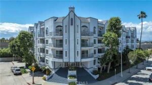 Ultimate Guide to Buying a Sherman Oaks condo in Today’s Real Estate Market Sherman Oaks