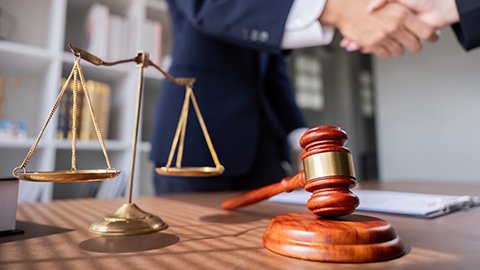 Finding Mentorship in a Fully Digital Legal Landscape
